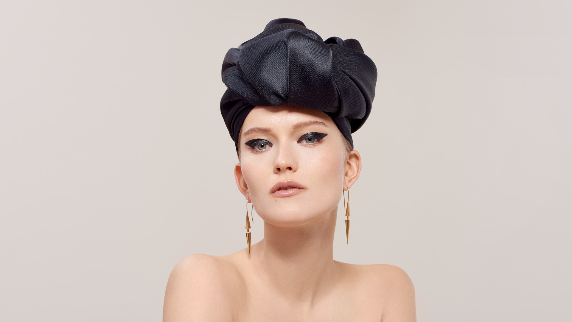 2025 Holiday Gift Guide AUVERE