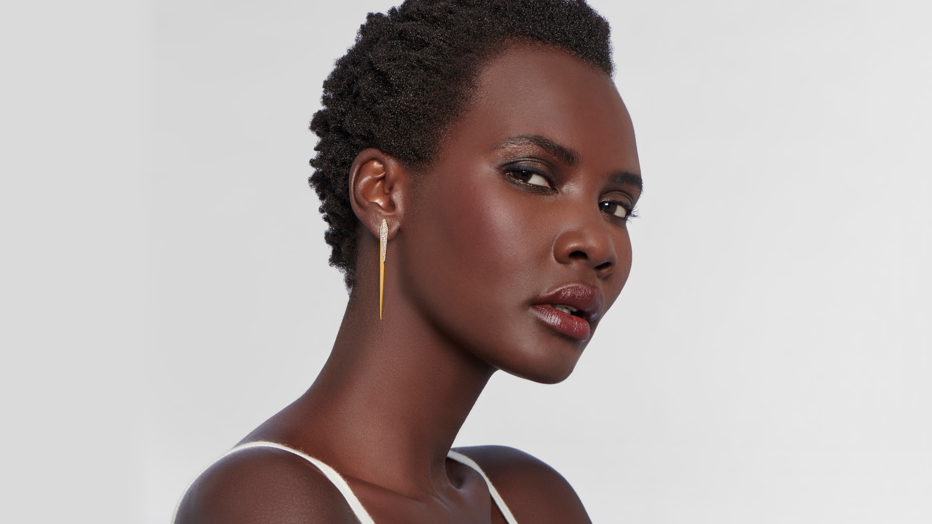 2025 Holiday Gift Guide AUVERE