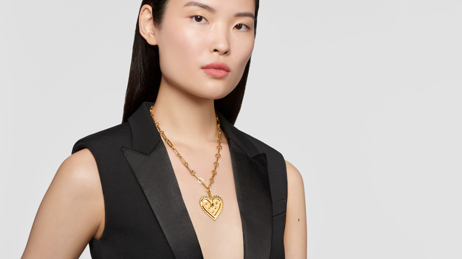 2025 Holiday Gift Guide AUVERE