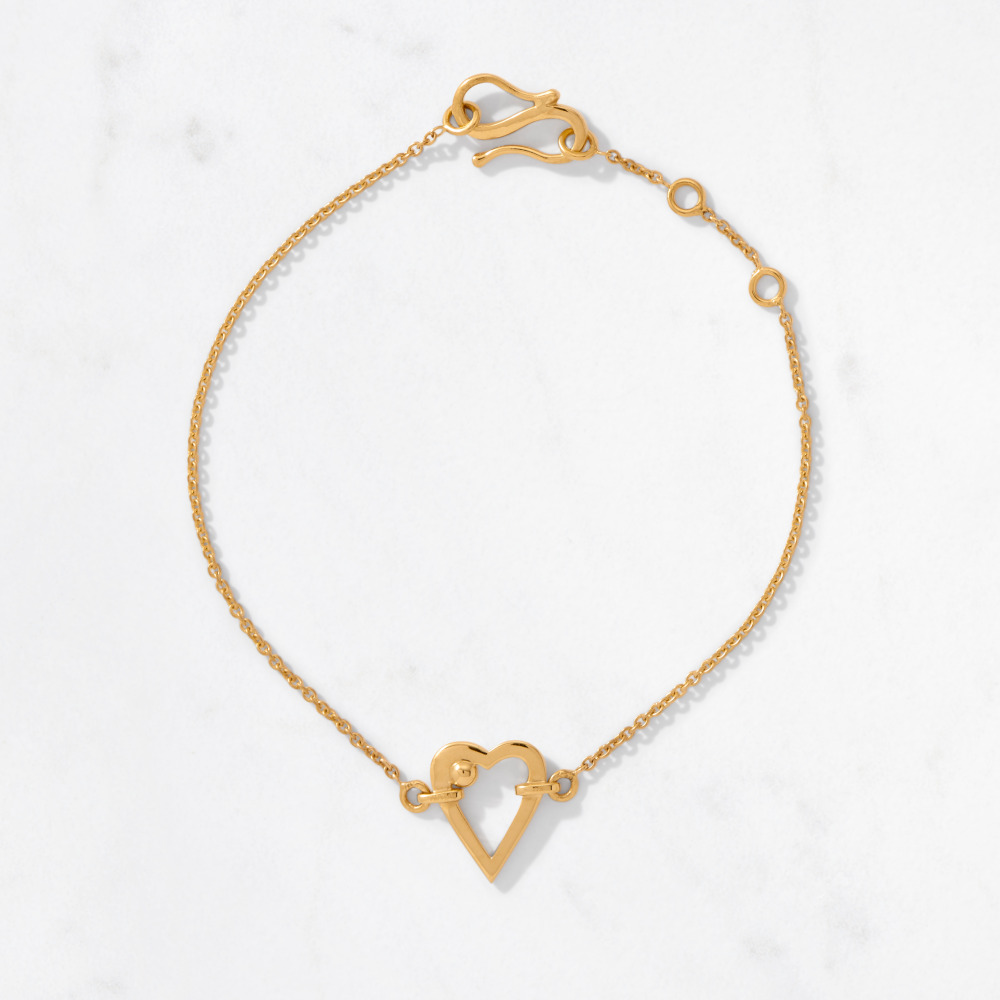 2025 Holiday Gift Guide AUVERE