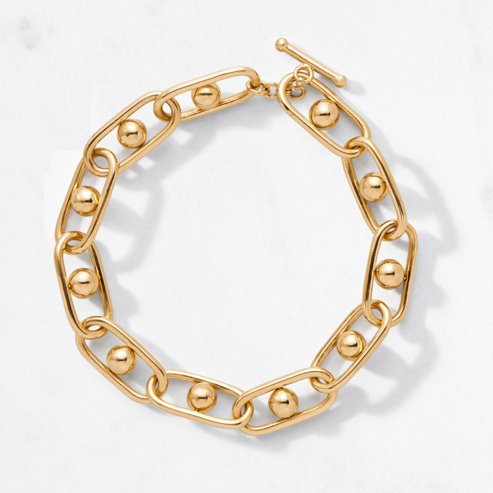 2025 Holiday Gift Guide AUVERE