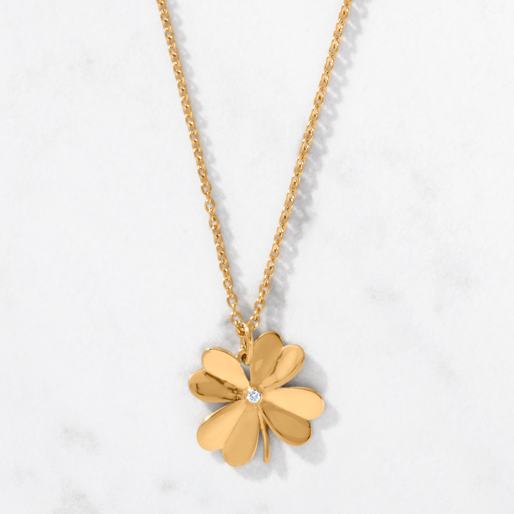 2025 Holiday Gift Guide AUVERE