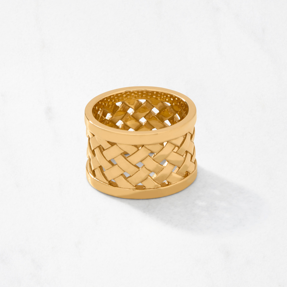 2025 Holiday Gift Guide AUVERE