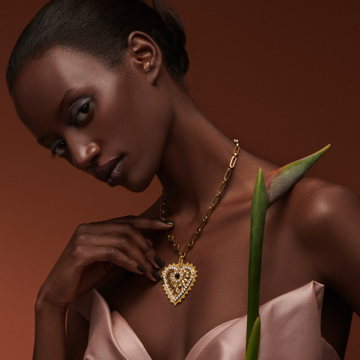 Explore 22 karat gold jewelry