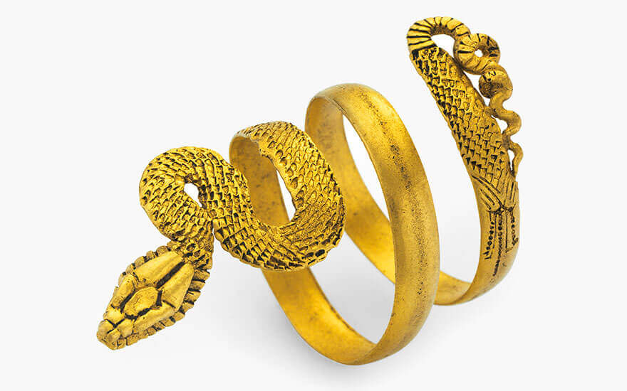 Gold Roman snake ring, c. 1st century BCE.